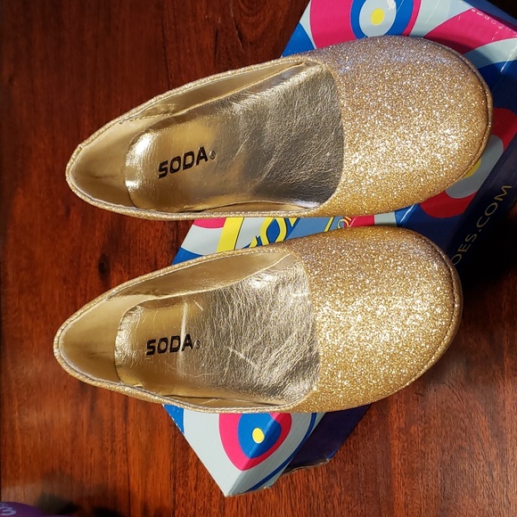 Gold Glitter Flats - Picture 2 of 5
